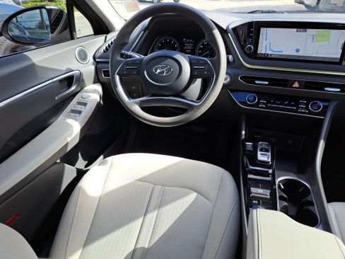 Used 2023 Hyundai Sonata SEL image 7