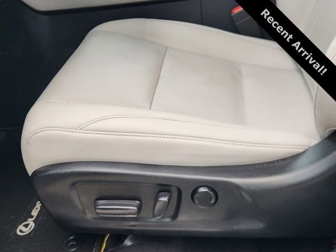 Used 2020 Lexus RX 450h AWD w/ Premium Package image 23