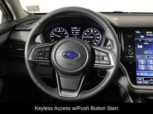 Used 2025 Subaru Outback Premium AWD/4WD image 7