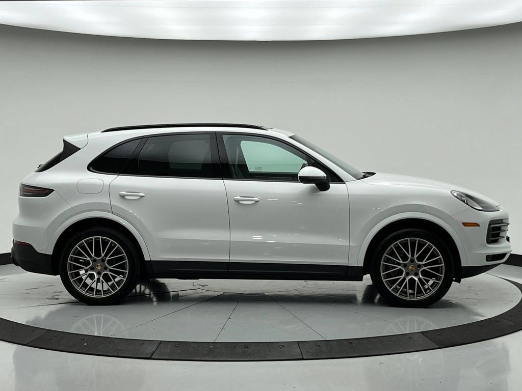 Certified 2023 Porsche Cayenne AWD/4WD image 10