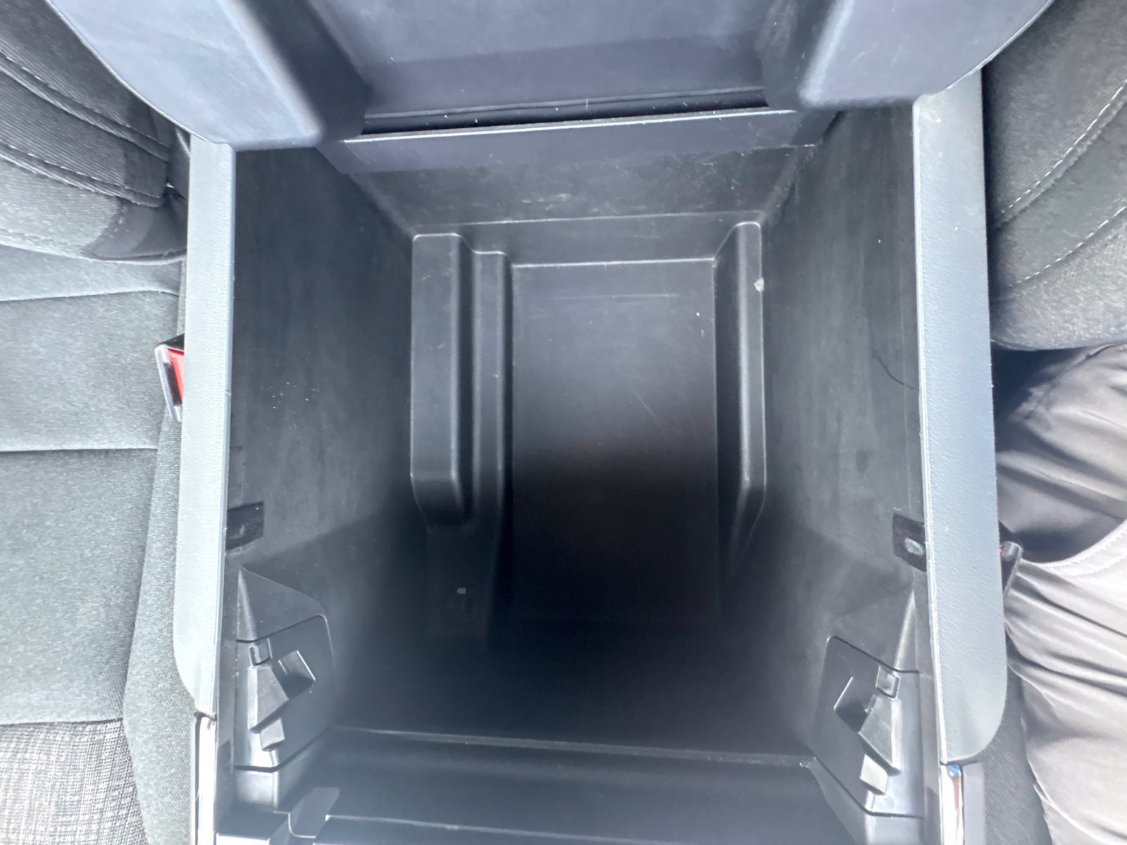 Used 2023 Ford F150 XLT w/ Equipment Group 302A High RWD image 38