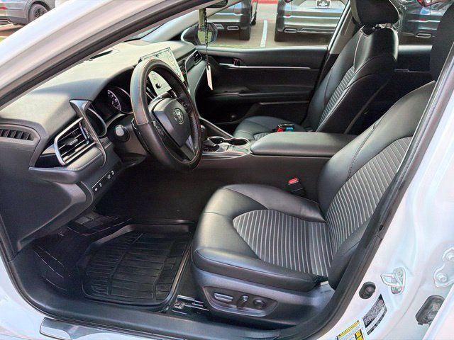 Used 2024 Toyota Camry SE w/ Convenience Package FWD image 6