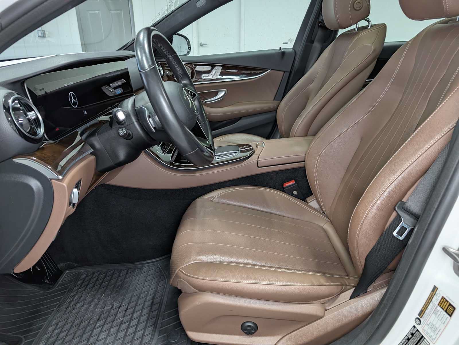 Certified 2023 Mercedes-Benz E 350 4MATIC Sedan image 4