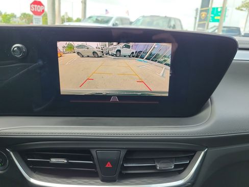 Used 2024 Buick Encore GX Preferred image 10