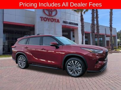 New 2026 Toyota Highlander Platinum