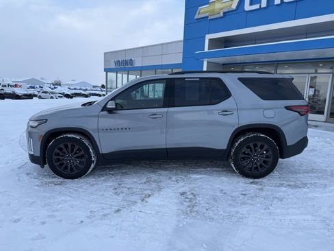 Used 2023 Chevrolet Traverse RS w/ LPO, Floor Liner Package image 2