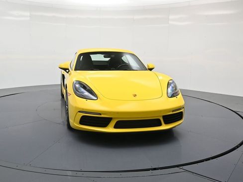 Used 2025 Porsche 718 Cayman image 30