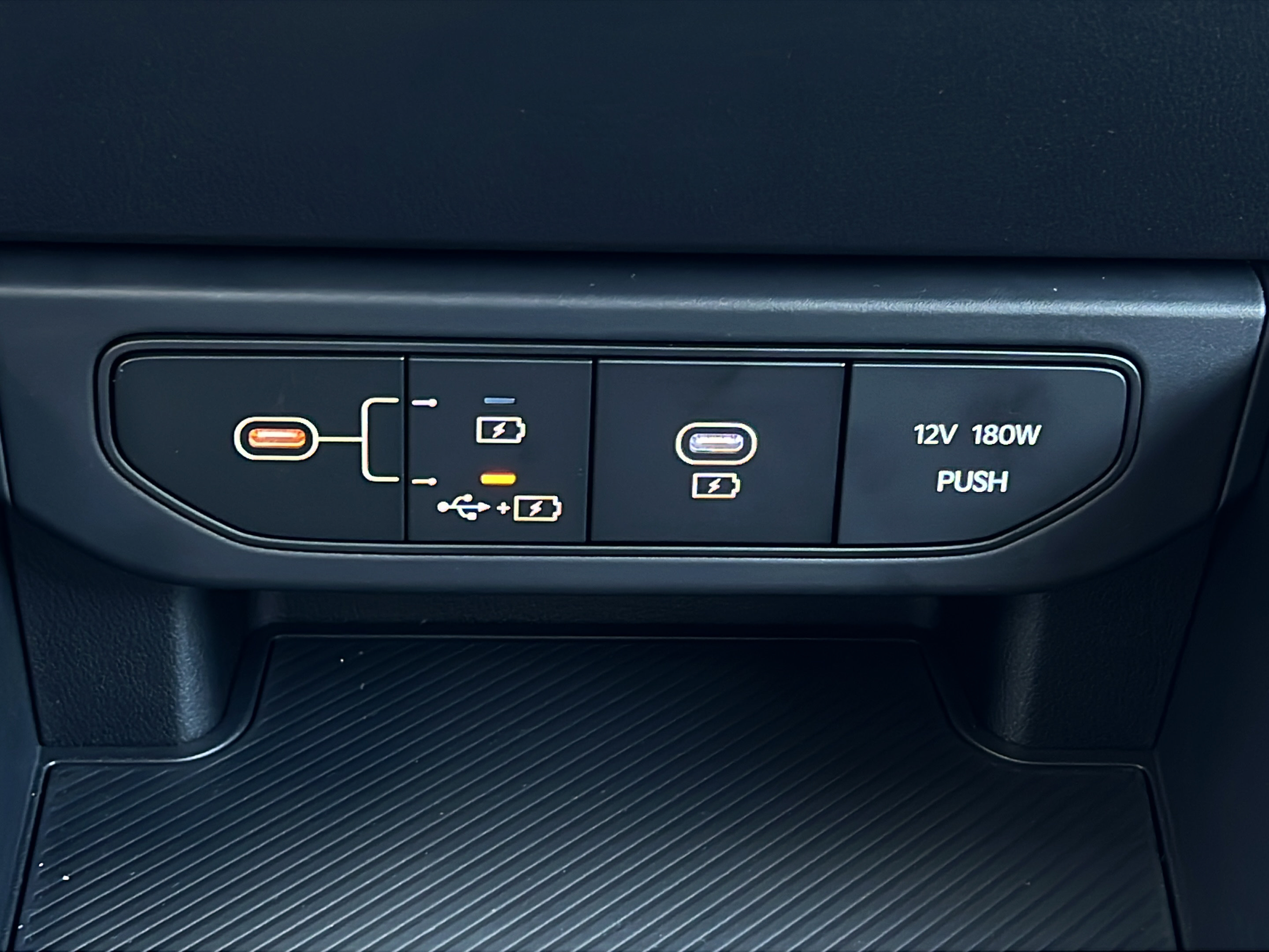 New 2026 Kia K4 FWD image 15