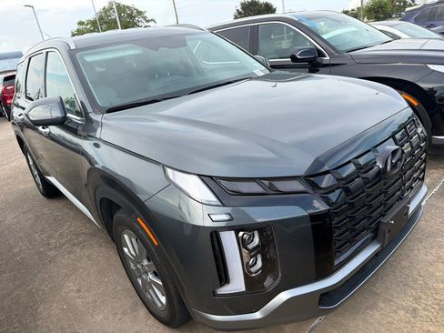 Used 2025 Hyundai Palisade SEL FWD image 6