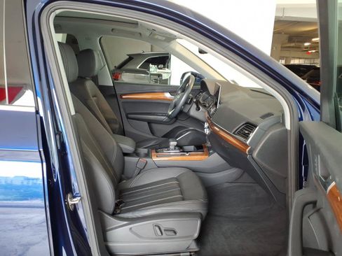 Used 2023 Audi Q5 2.0T Premium w/ Convenience Package AWD/4WD image 21