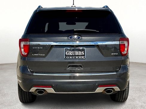 Used 2019 Ford Explorer Limited w/ Ford Safe & Smart Package image 6