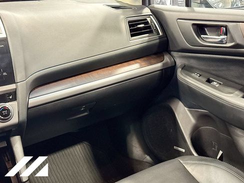 Used 2016 Subaru Outback 2.5i Limited AWD/4WD image 26