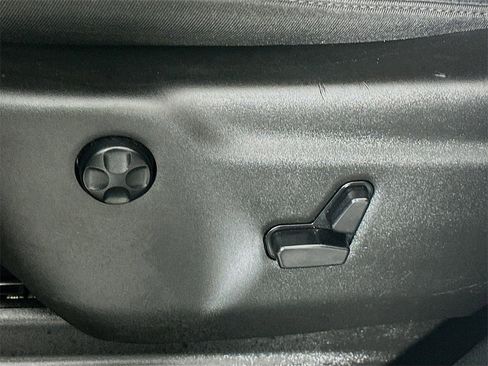 Used 2024 Dodge Durango GT image 22