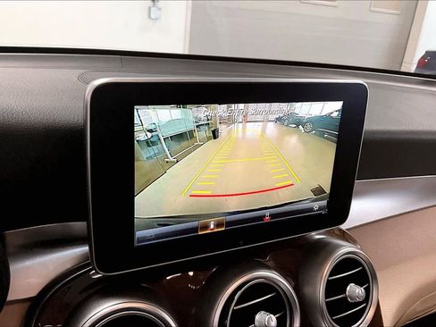 Used 2016 Mercedes-Benz GLC 300 4MATIC image 24