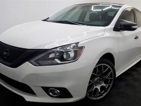 Used 2017 Nissan Sentra SR Turbo w/ SR Turbo Premium Package image 42