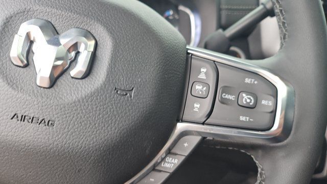 Used 2026 RAM 3500 Laramie AWD/4WD image 9