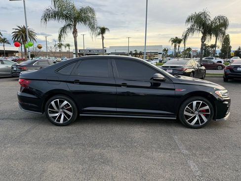 Used 2021 Volkswagen Jetta GLI image 7