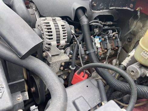 Used 2003 HUMMER H2 w/ Preferred Equipment Group image 25