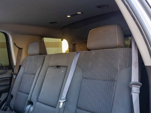 Used 2016 GMC Yukon SLE w/ Convenience Package image 17