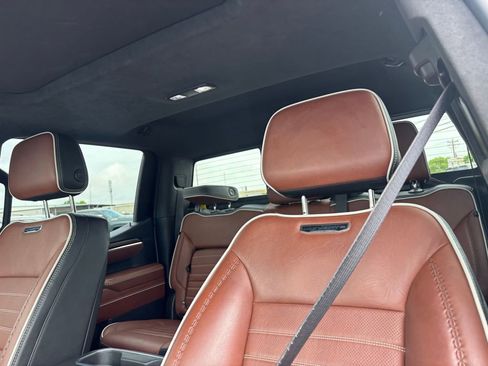 Used 2024 GMC Sierra 1500 Denali Ultimate image 11