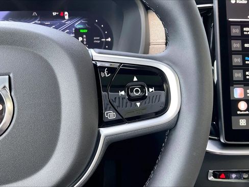New 2026 Volvo XC90 T8 Ultra image 18
