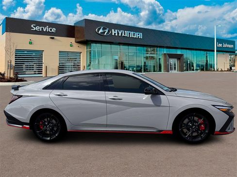 New 2026 Hyundai Elantra N image 9