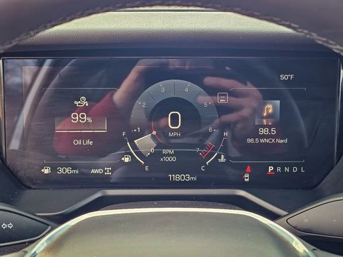 Certified 2025 GMC Acadia Elevation image 17