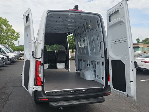 New 2026 Mercedes-Benz Sprinter 2500 image 6