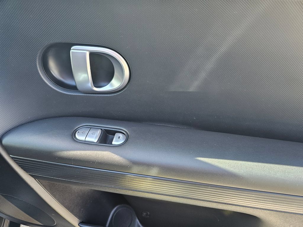 Certified 2024 Hyundai Ioniq 5 SE RWD image 10