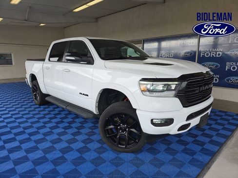 Used 2022 RAM 1500 Laramie AWD/4WD image 1