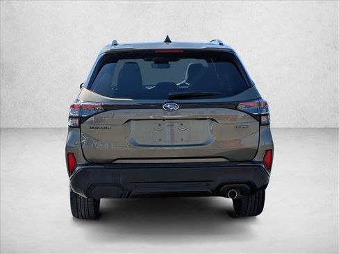 Used 2025 Subaru Forester Touring image 8