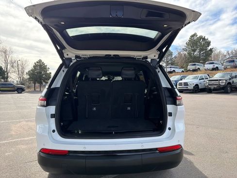 Used 2023 Jeep Grand Cherokee L Altitude image 26