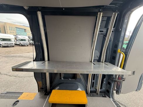 Used 2018 Mercedes-Benz Sprinter 2500 image 22