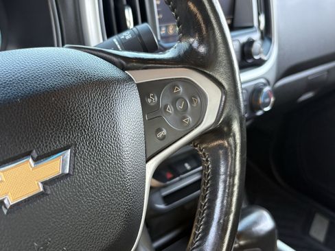 Used 2019 Chevrolet Colorado LT RWD image 24