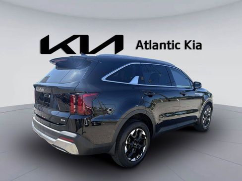 Certified 2026 Kia Sorento S AWD/4WD image 6