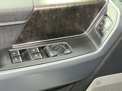 Used 2023 Ford F150 Lariat w/ Equipment Group 502A High image 15