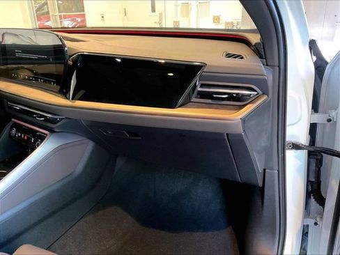 Certified 2025 Audi Q5 Premium w/ Premium Plus AWD/4WD image 22