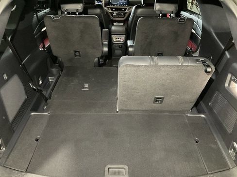 Used 2025 Ford Explorer ST AWD/4WD image 49