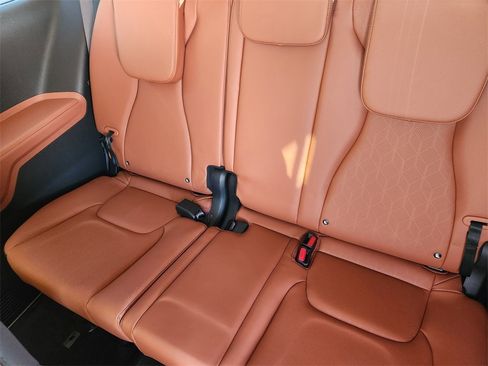 New 2026 Kia Carnival EX image 20