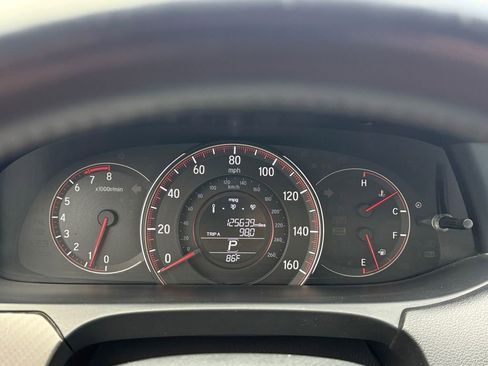 Used 2017 Honda Accord Sport image 14