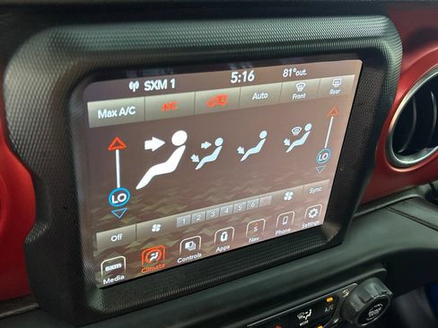 Used 2021 Jeep Wrangler Unlimited Rubicon AWD/4WD image 41