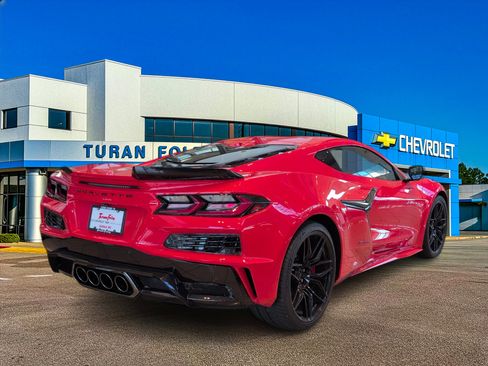 New 2026 Chevrolet Corvette Z06 w/ Battery Protection Package RWD image 6