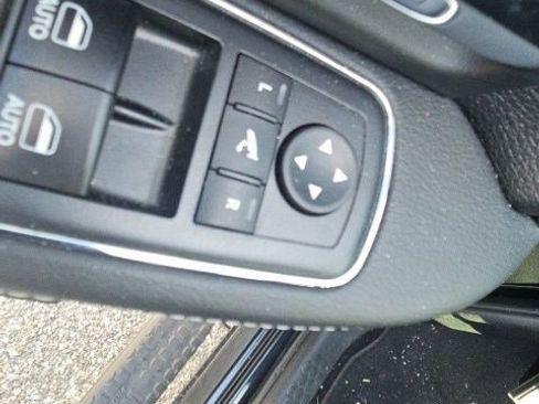 Used 2017 RAM 1500 Sport w/ Convenience Group image 12