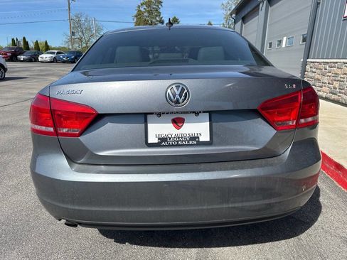 Used 2015 Volkswagen Passat 1.8T Limited Edition FWD image 4