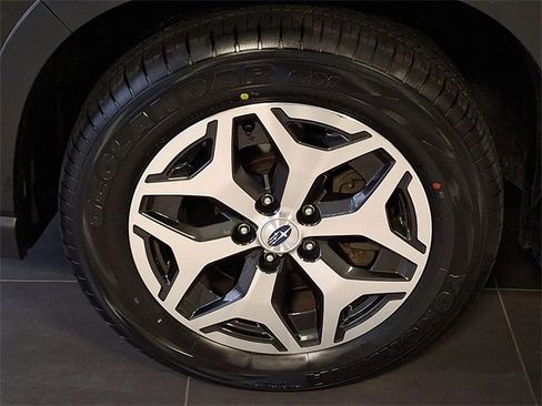 Certified 2023 Subaru Forester Premium image 8