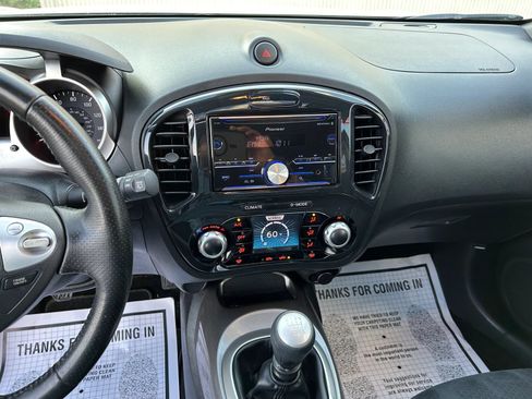 Used 2014 Nissan Juke SV FWD image 17