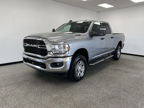 Used 2024 RAM 2500 Big Horn w/ Bed Utility Group image 16