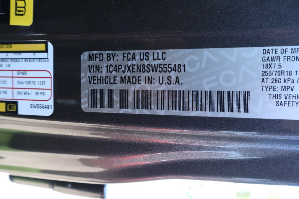 Certified 2025 Jeep Wrangler Unlimited Sahara AWD/4WD image 38