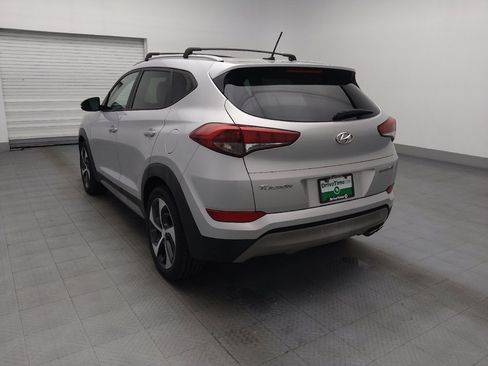 Used 2017 Hyundai Tucson Sport FWD image 5