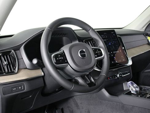 New 2026 Volvo XC90 T8 Plus w/ Protection Package Premier image 8